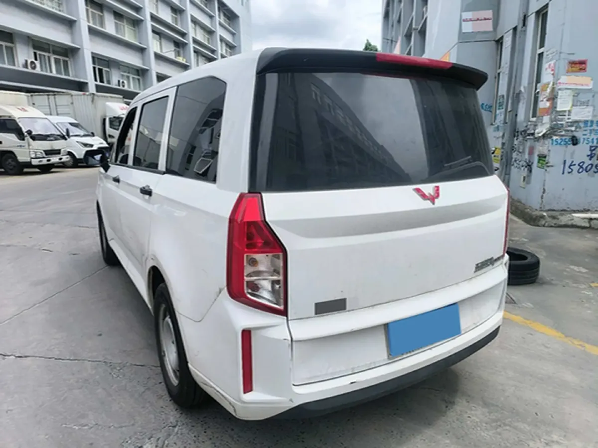 2020 WuLing HongGuang Plus 1.5L 99HP L4 6MT,autocango,china used car exporter,china ev exporter,chinese used car exporter,chinese used ev exporter