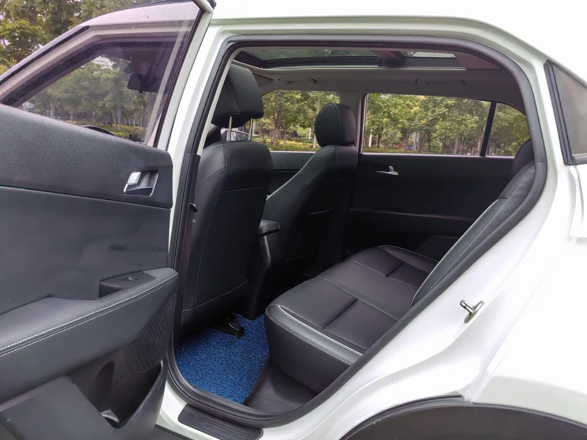 2017 Hyundai ix25 1.6L 125HP L4 6AT,autocango,china used car exporter,china ev exporter,chinese used car exporter,chinese used ev exporter