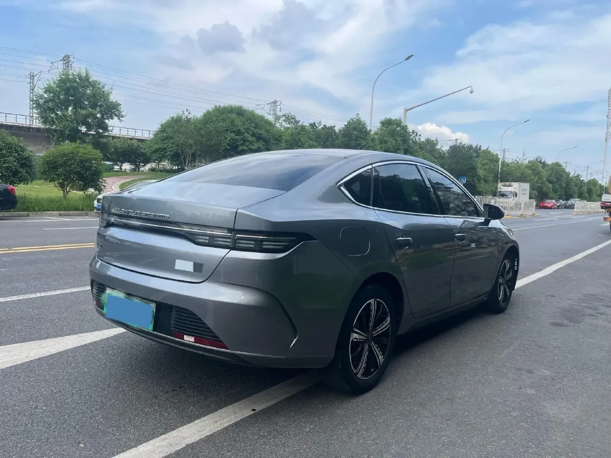 2022 Roewe RX5 MAX 1.5T 181HP L4 6AT,autocango,china used car exporter,china ev exporter,chinese used car exporter,chinese used ev exporter