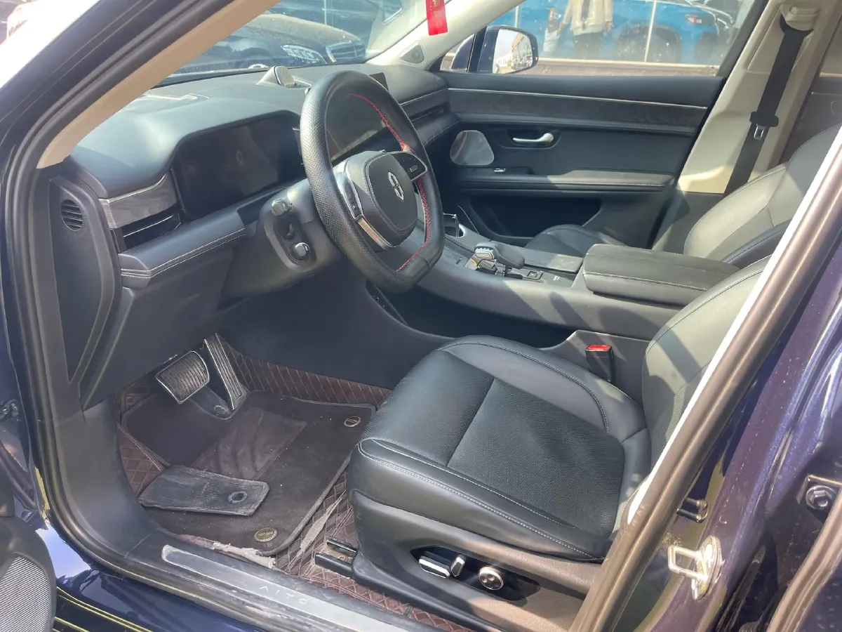 2022 Isuzu Mu-X 2.0T 220HP L4 8AT,autocango,china used car exporter,china ev exporter,chinese used car exporter,chinese used ev exporter