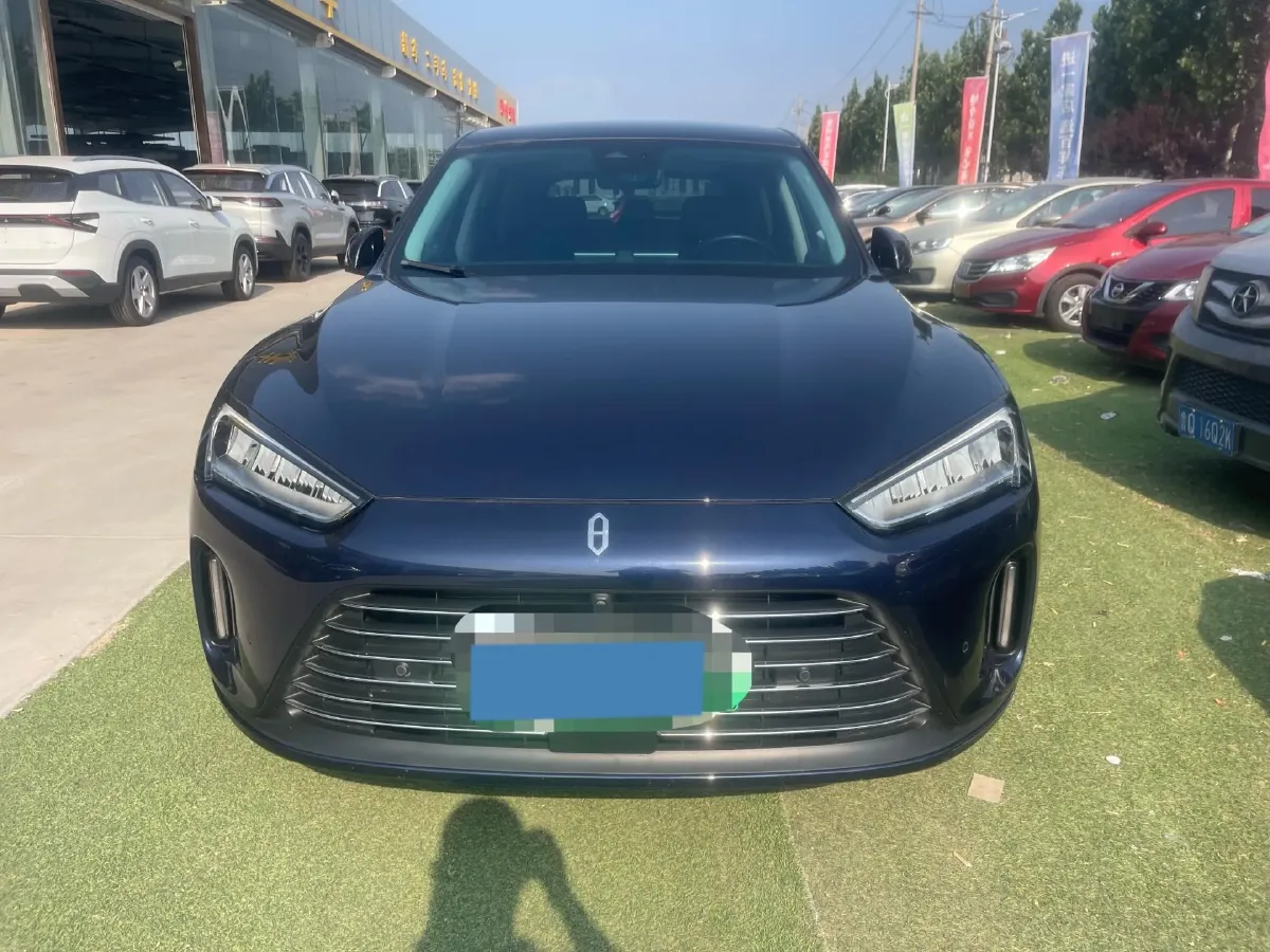 2022 Isuzu Mu-X 2.0T 220HP L4 8AT,autocango,china used car exporter,china ev exporter,chinese used car exporter,chinese used ev exporter