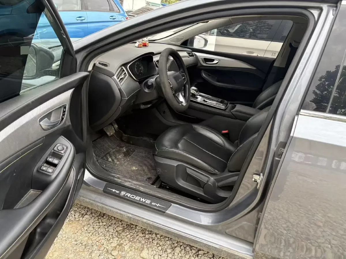 2020 Roewe i6 MAX 1.5T 169HP L4 AMT PHEV,autocango,china used car exporter,china ev exporter,chinese used car exporter,chinese used ev exporter