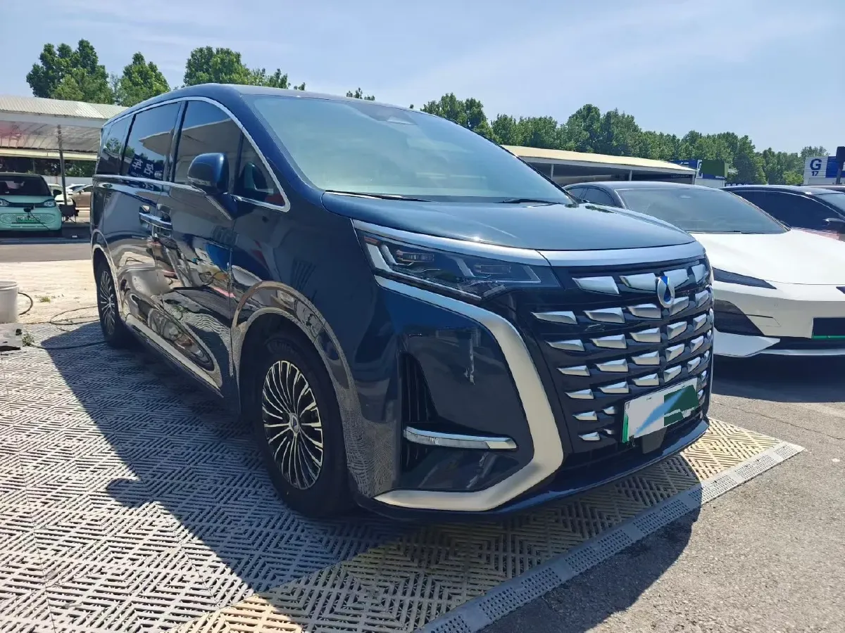 2022 HongQi HS7 3.0T 337HP V6 8AT,autocango,china used car exporter,china ev exporter,chinese used car exporter,chinese used ev exporter