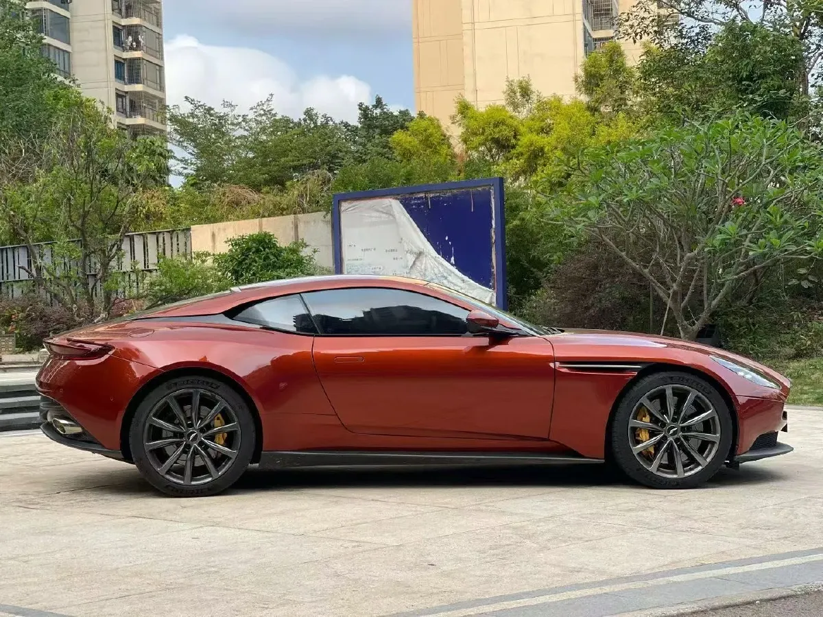 2020 Aston Martin DB11 4.0T 510HP V8 8AT,autocango,china used car exporter,china ev exporter,chinese used car exporter,chinese used ev exporter