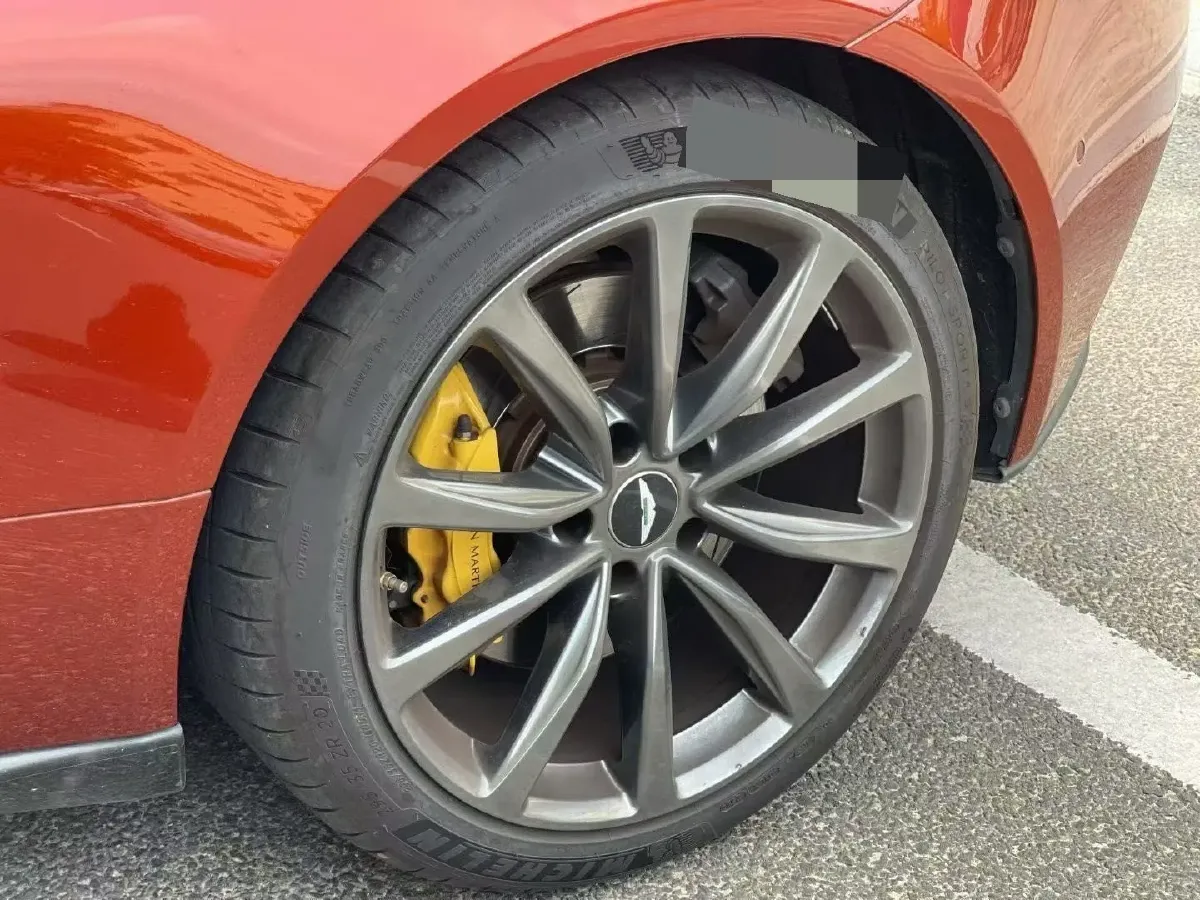 2020 Aston Martin DB11 4.0T 510HP V8 8AT,autocango,china used car exporter,china ev exporter,chinese used car exporter,chinese used ev exporter