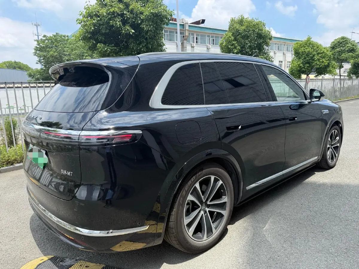 2026 AITO AITO M7 REEV 160HP REEV,autocango,china used car exporter,china ev exporter,chinese used car exporter,chinese used ev exporter