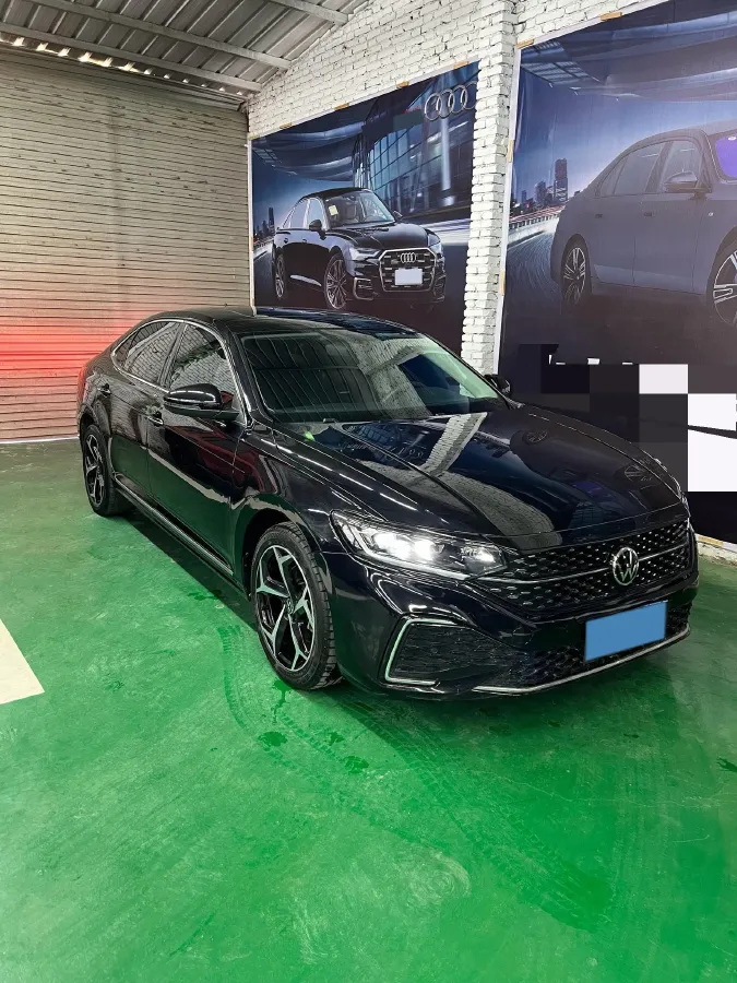 2024 Volkswagen Passat 2.0T 186HP L4 7DCT,autocango,china used car exporter,china ev exporter,chinese used car exporter,chinese used ev exporter