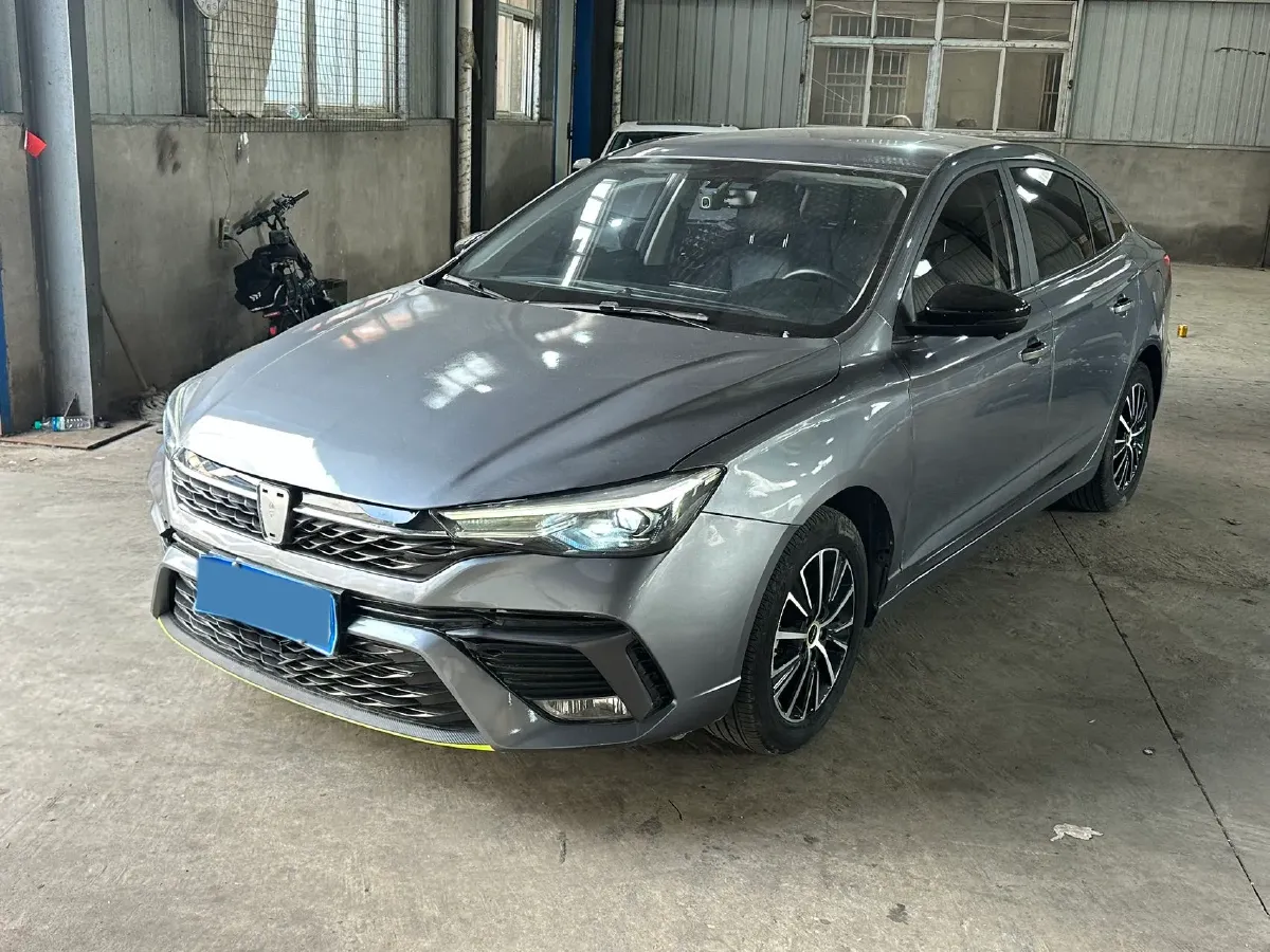 2021 Roewe i5 1.5L 120HP L4 CVT,autocango,china used car exporter,china ev exporter,chinese used car exporter,chinese used ev exporter