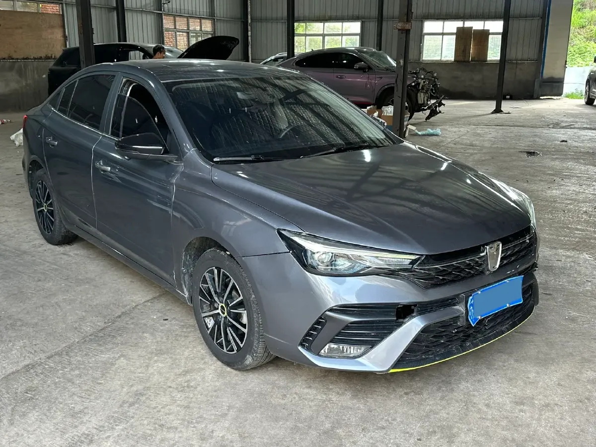 2021 Roewe i5 1.5L 120HP L4 CVT,autocango,china used car exporter,china ev exporter,chinese used car exporter,chinese used ev exporter