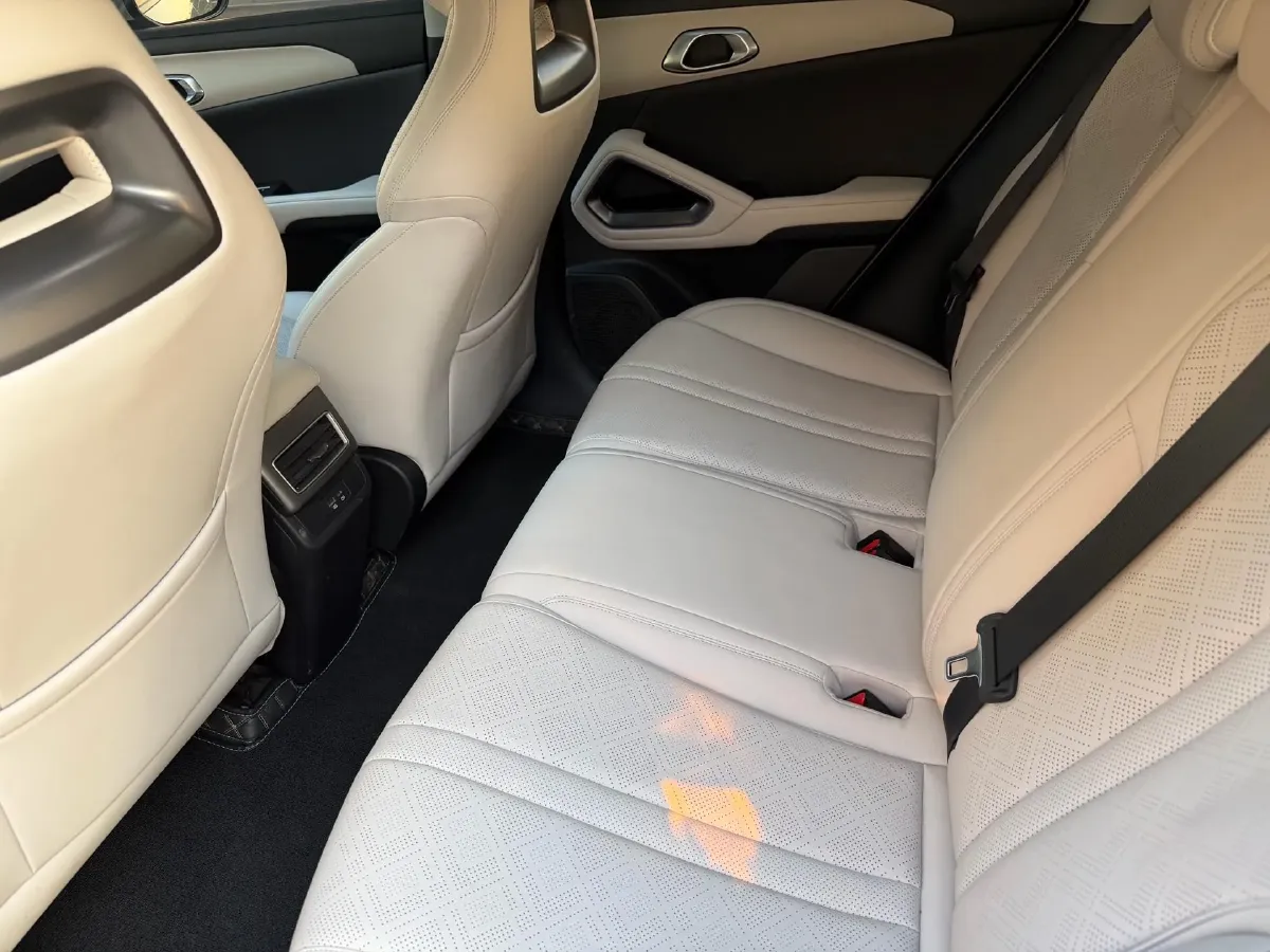 2025 BYD YuanUP BEV 45.12KWH,autocango,china used car exporter,china ev exporter,chinese used car exporter,chinese used ev exporter