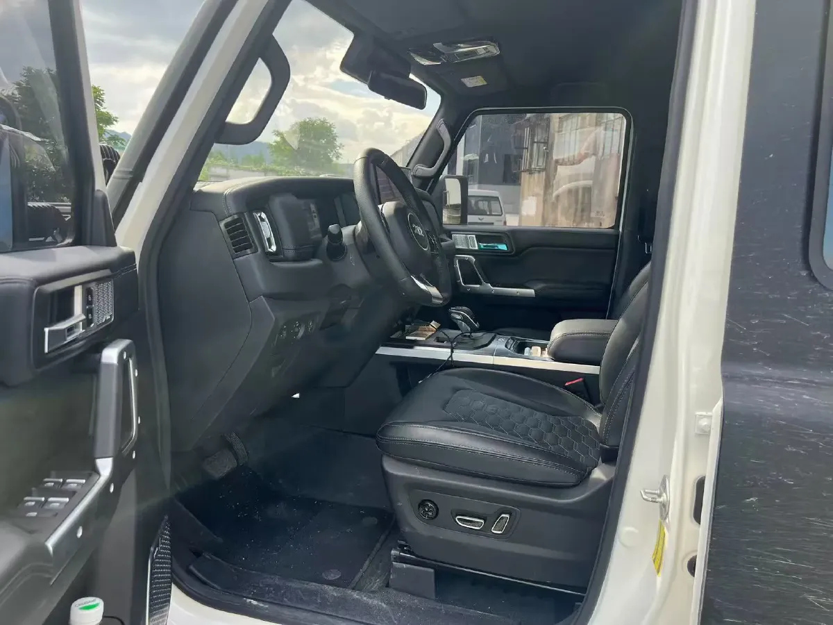 2024 212 212 T01 2.0T 252HP L4 8AT,autocango,china used car exporter,china ev exporter,chinese used car exporter,chinese used ev exporter