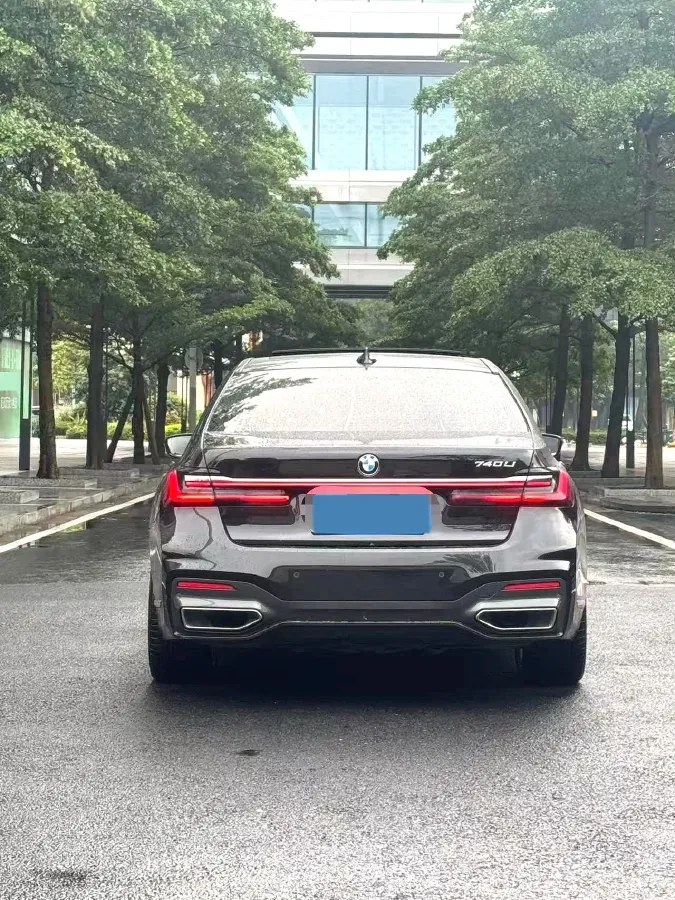 2019 BMW 7 Series 2.0T 265HP L4 8AT,autocango,china used car exporter,china ev exporter,chinese used car exporter,chinese used ev exporter