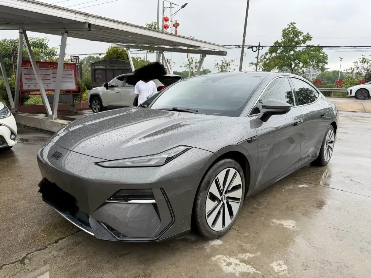 2024 Geely Galaxy E8 BEV 62KWH,autocango,china used car exporter,china ev exporter,chinese used car exporter,chinese used ev exporter