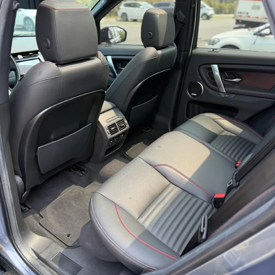 2020 Land Rover Discovery Sport 2.0T 249HP L4 9AT,autocango,china used car exporter,china ev exporter,chinese used car exporter,chinese used ev exporter
