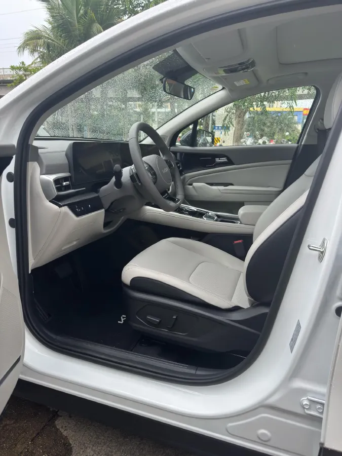 2025 Kia Sportage 1.5T 200HP L4 8AT,autocango,china used car exporter,china ev exporter,chinese used car exporter,chinese used ev exporter