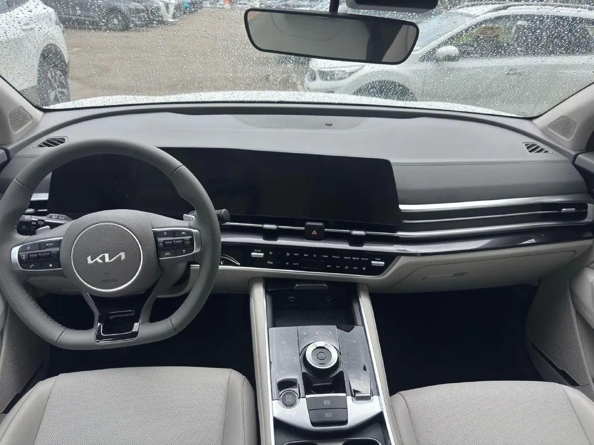 2025 Kia Sportage 1.5T 200HP L4 8AT,autocango,china used car exporter,china ev exporter,chinese used car exporter,chinese used ev exporter