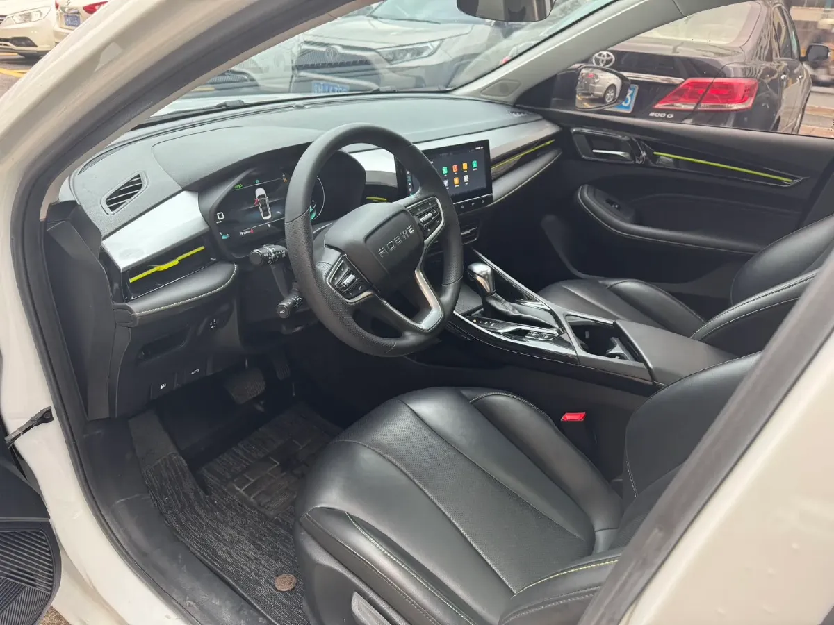 2021 Roewe i5 1.5L 120HP L4 CVT,autocango,china used car exporter,china ev exporter,chinese used car exporter,chinese used ev exporter