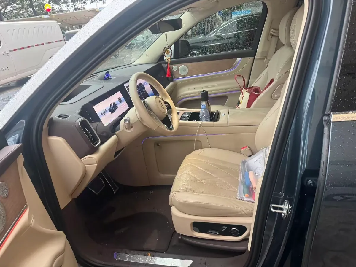 2024 AITO AITO M9 1.5T 152HP L4 REEV 42KWH,autocango,china used car exporter,china ev exporter,chinese used car exporter,chinese used ev exporter