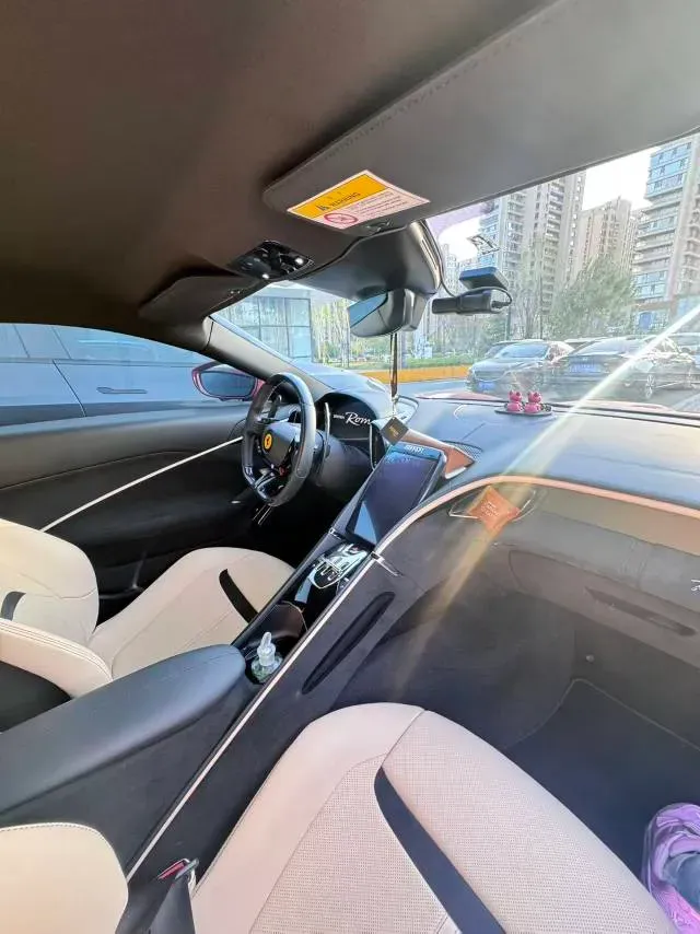 2020 Ferrari Roma 3.9T 620HP V8 8DCT,autocango,china used car exporter,china ev exporter,chinese used car exporter,chinese used ev exporter