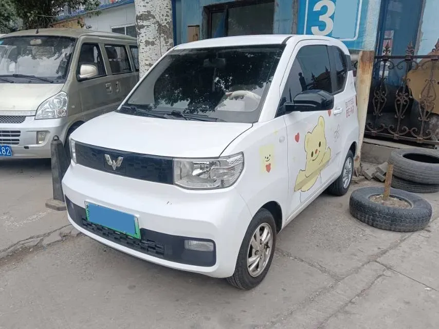2020 WuLing HongGuang MINI EV BEV 9KWH,autocango,china used car exporter,china ev exporter,chinese used car exporter,chinese used ev exporter