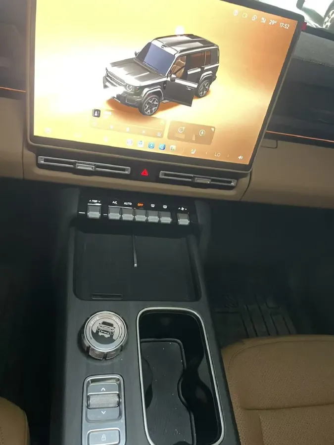 2026 Toyota Camry 2.0L 173HP L4 CVT,autocango,china used car exporter,china ev exporter,chinese used car exporter,chinese used ev exporter