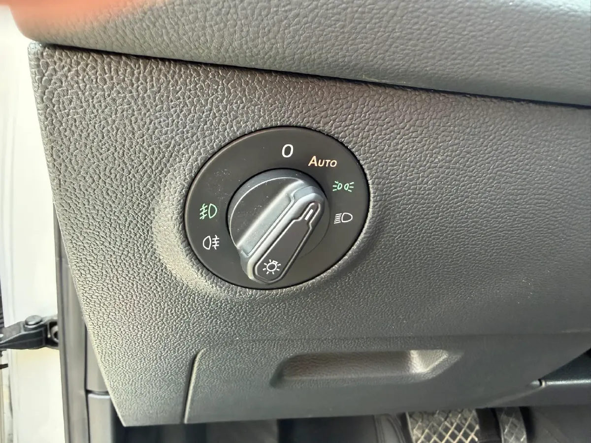 2021 Volkswagen Tharu 1.4T 150HP L4 7DCT,autocango,china used car exporter,china ev exporter,chinese used car exporter,chinese used ev exporter