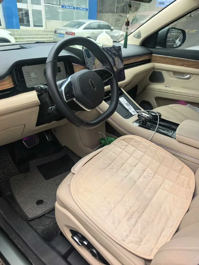 2022 Volvo S60 2.0T 197HP L4 8AT,autocango,china used car exporter,china ev exporter,chinese used car exporter,chinese used ev exporter