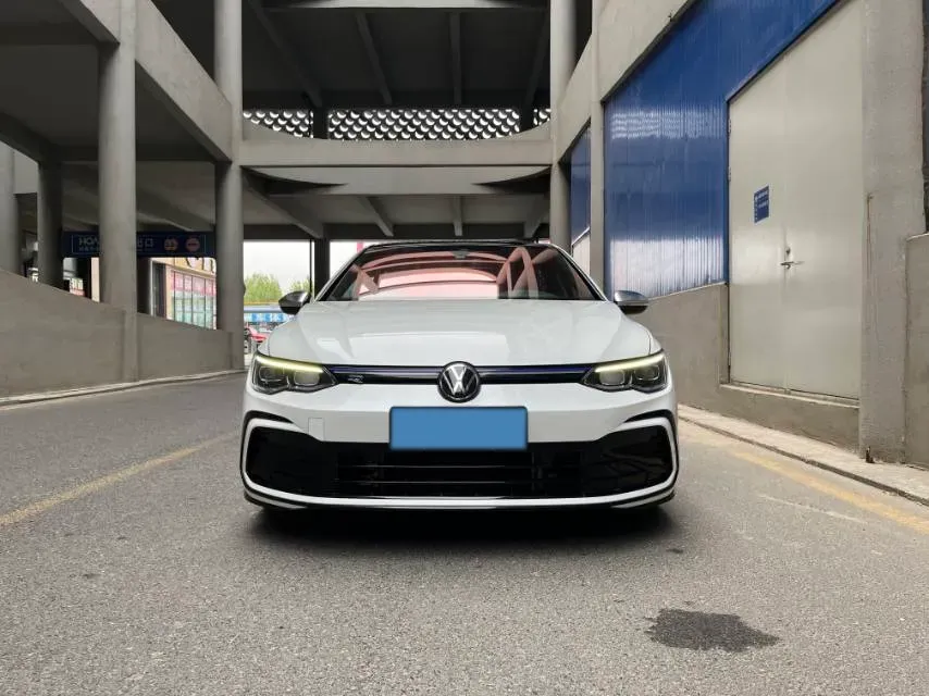 2023 Volkswagen Golf 1.4T 150HP L4 7DCT,autocango,china used car exporter,china ev exporter,chinese used car exporter,chinese used ev exporter