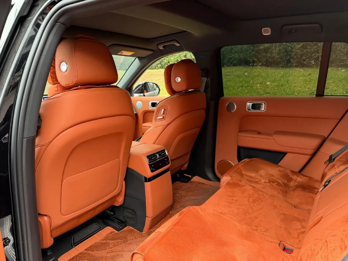 2024 Li L8 Range Extended 154HP REEV 42.8KWH,autocango,china used car exporter,china ev exporter,chinese used car exporter,chinese used ev exporter