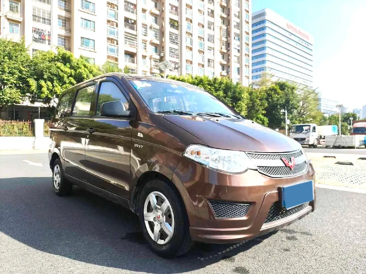 2015 WuLing HongGuang 1.5L 112HP L4 5MT,autocango,china used car exporter,china ev exporter,chinese used car exporter,chinese used ev exporter