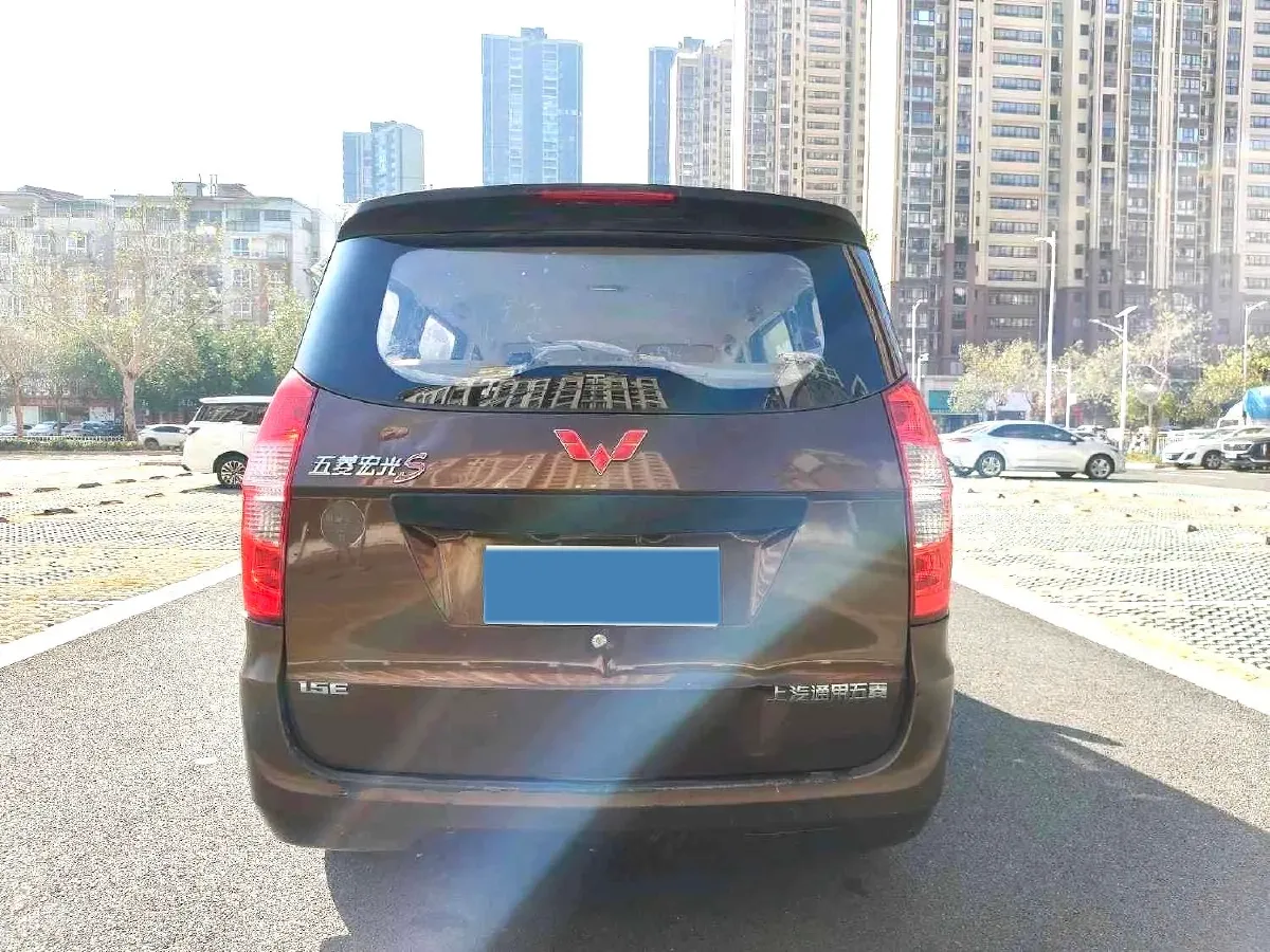 2015 WuLing HongGuang 1.5L 112HP L4 5MT,autocango,china used car exporter,china ev exporter,chinese used car exporter,chinese used ev exporter