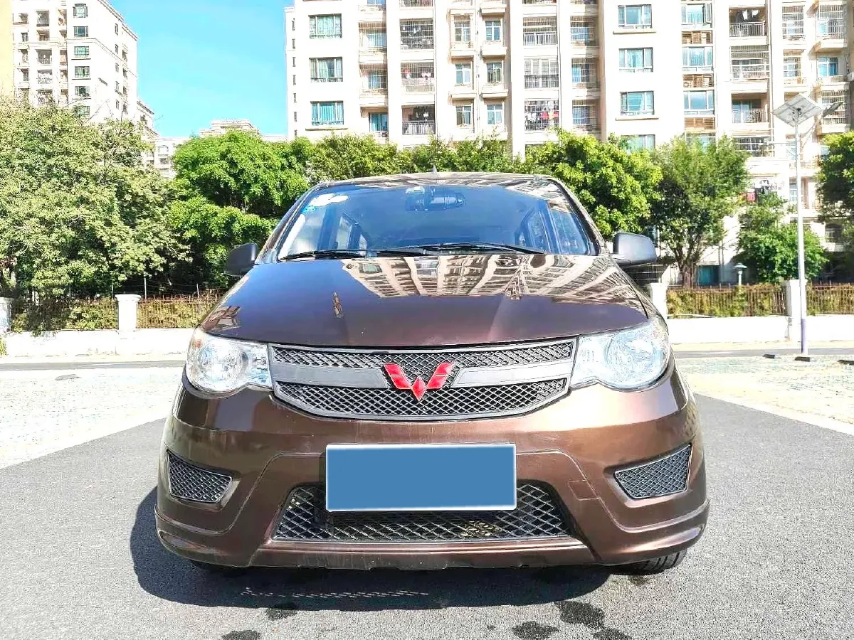 2015 WuLing HongGuang 1.5L 112HP L4 5MT,autocango,china used car exporter,china ev exporter,chinese used car exporter,chinese used ev exporter
