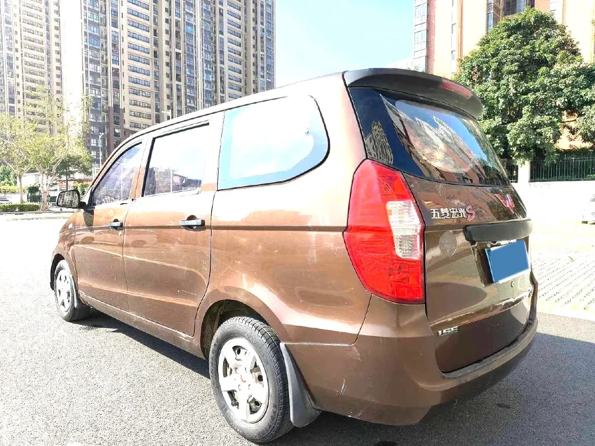 2015 WuLing HongGuang 1.5L 112HP L4 5MT,autocango,china used car exporter,china ev exporter,chinese used car exporter,chinese used ev exporter