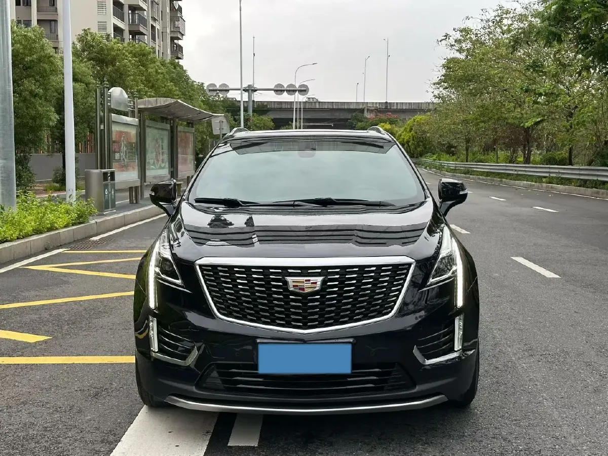 2023 Cadillac XT5 2.0T 237HP L4 9AT,autocango,china used car exporter,china ev exporter,chinese used car exporter,chinese used ev exporter