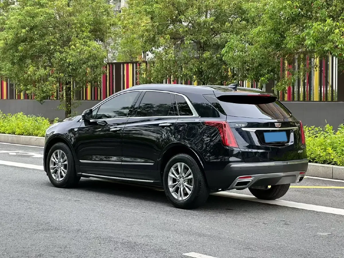 2023 Cadillac XT5 2.0T 237HP L4 9AT,autocango,china used car exporter,china ev exporter,chinese used car exporter,chinese used ev exporter