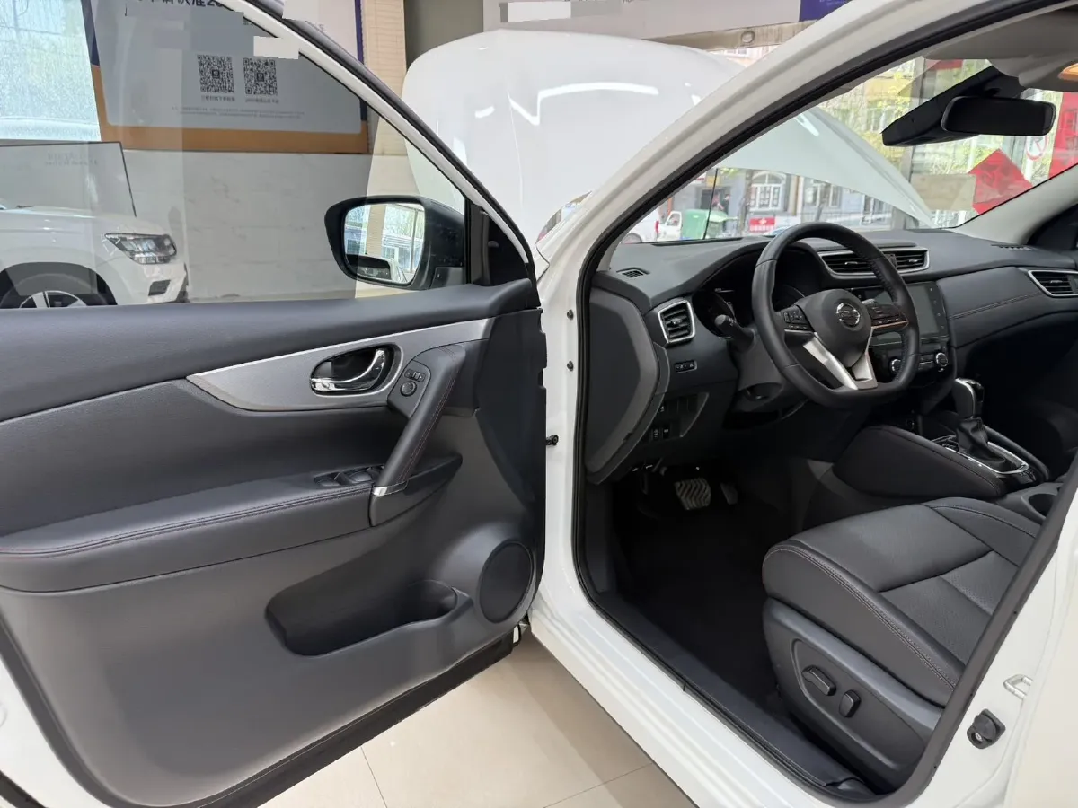 2023 Nissan Qashqai 2.0L 151HP L4 CVT,autocango,china used car exporter,china ev exporter,chinese used car exporter,chinese used ev exporter