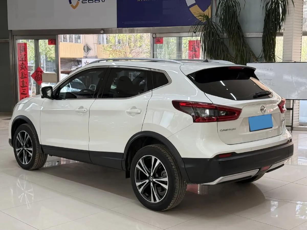 2023 Nissan Qashqai 2.0L 151HP L4 CVT,autocango,china used car exporter,china ev exporter,chinese used car exporter,chinese used ev exporter