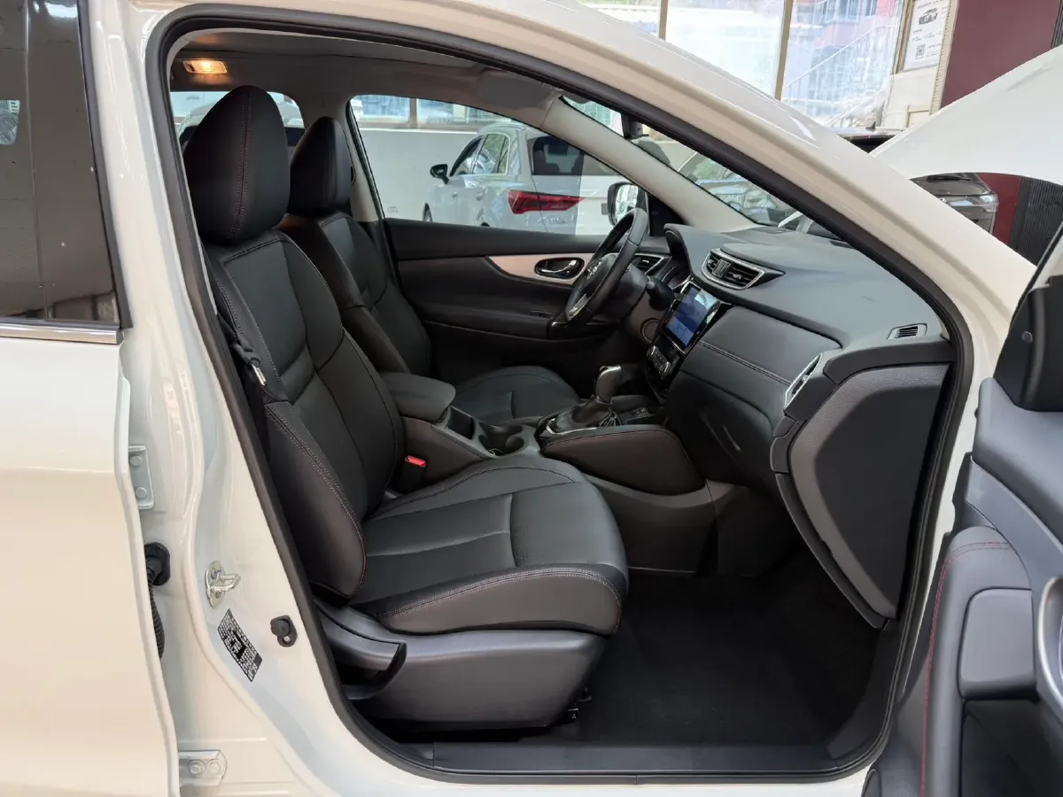 2023 Nissan Qashqai 2.0L 151HP L4 CVT,autocango,china used car exporter,china ev exporter,chinese used car exporter,chinese used ev exporter