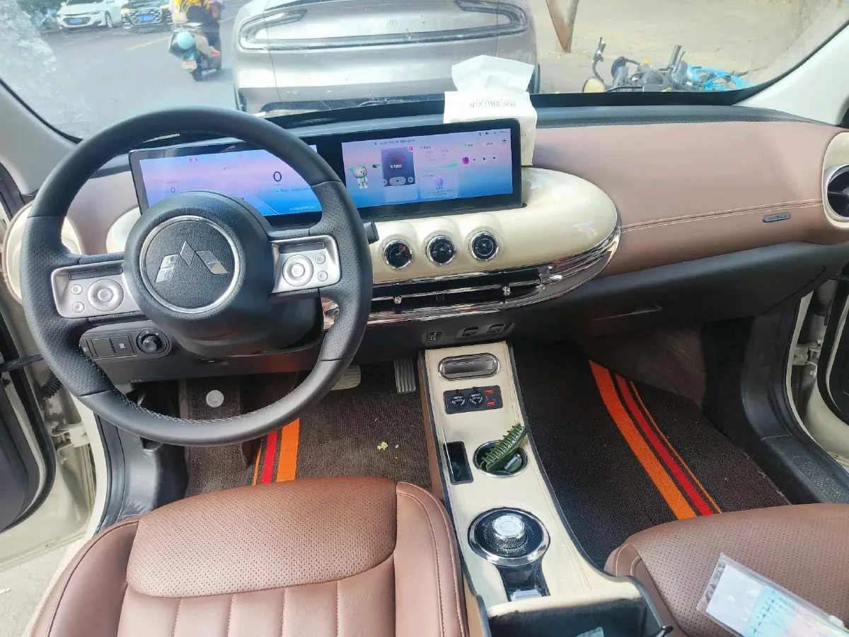 2023 WuLing BinGuo BEV 31.9KWH,autocango,china used car exporter,china ev exporter,chinese used car exporter,chinese used ev exporter