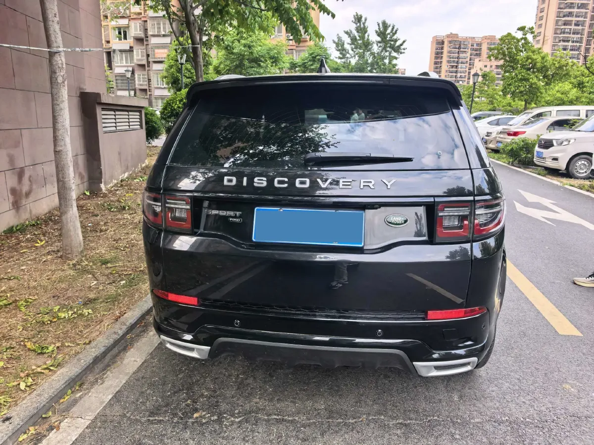 2023 Land Rover Discovery Sport 2.0T 249HP L4 9AT,autocango,china used car exporter,china ev exporter,chinese used car exporter,chinese used ev exporter