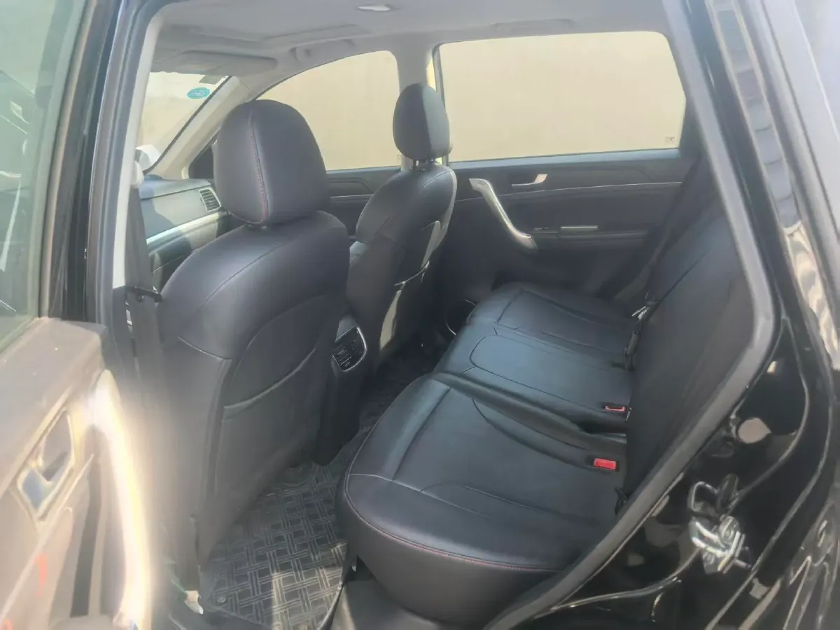 2019 Haval M6 1.5T 150HP L4 7DCT,autocango,china used car exporter,china ev exporter,chinese used car exporter,chinese used ev exporter