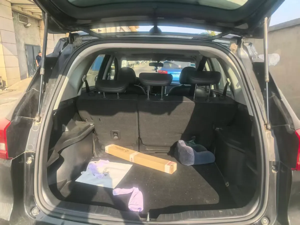2019 Haval M6 1.5T 150HP L4 7DCT,autocango,china used car exporter,china ev exporter,chinese used car exporter,chinese used ev exporter