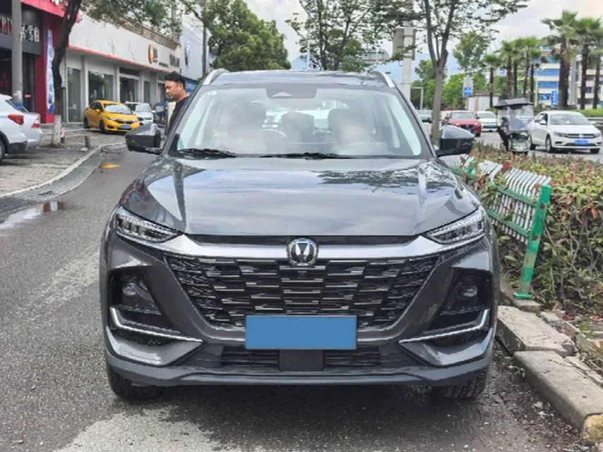 2026 ChangAn CS75 1.5T 192HP L4 7DCT,autocango,china used car exporter,china ev exporter,chinese used car exporter,chinese used ev exporter