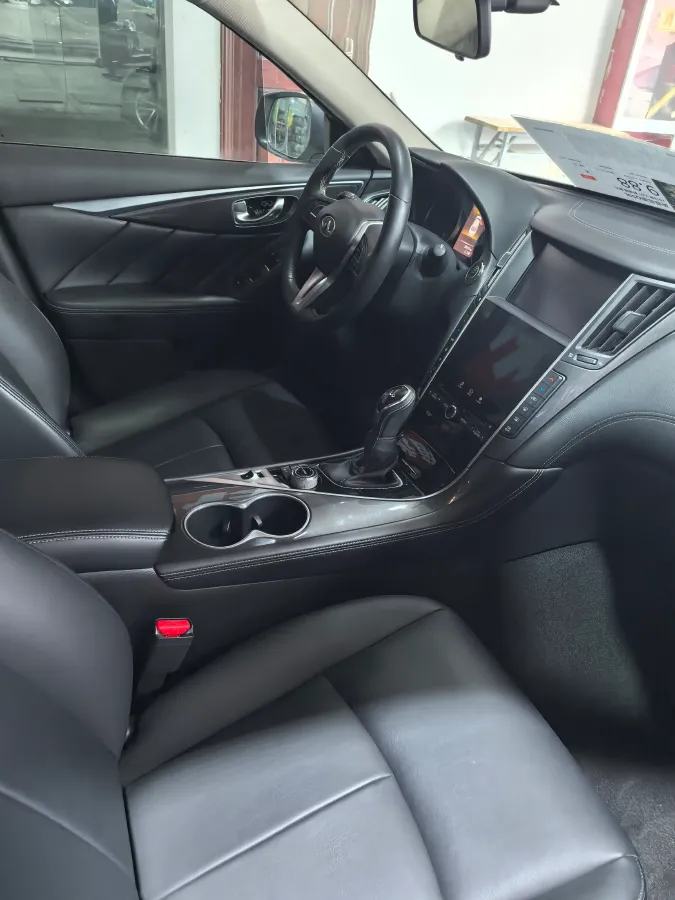 2018 MAXUS G10 2.0T 224HP L4 6AT,autocango,china used car exporter,china ev exporter,chinese used car exporter,chinese used ev exporter