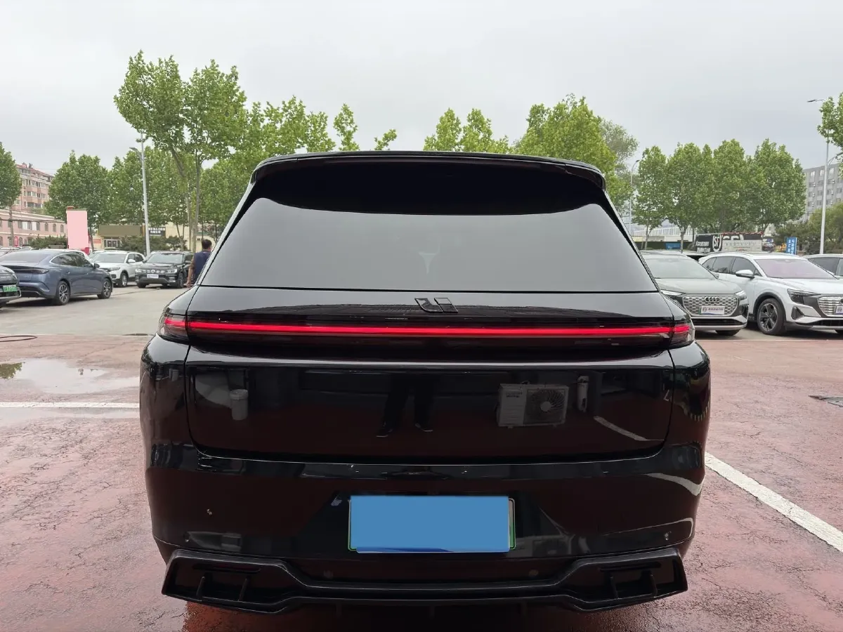 2024 Toyota Granvia 2.5L 189HP L4 E-CVT Hybrid,autocango,china used car exporter,china ev exporter,chinese used car exporter,chinese used ev exporter