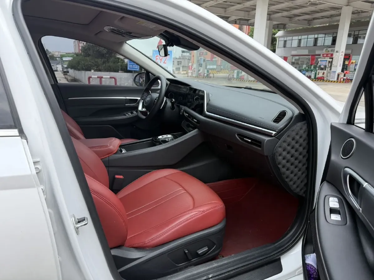 2020 Hyundai Sonata 1.5T 170HP L4 7DCT,autocango,china used car exporter,china ev exporter,chinese used car exporter,chinese used ev exporter