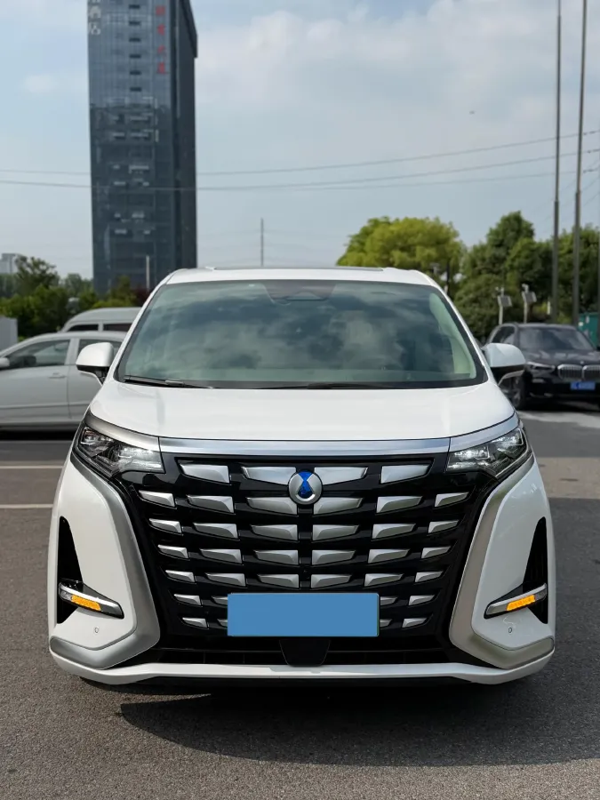 2022 Mercedes-Benz GLC Class 2.0T 197HP L4 9AT,autocango,china used car exporter,china ev exporter,chinese used car exporter,chinese used ev exporter