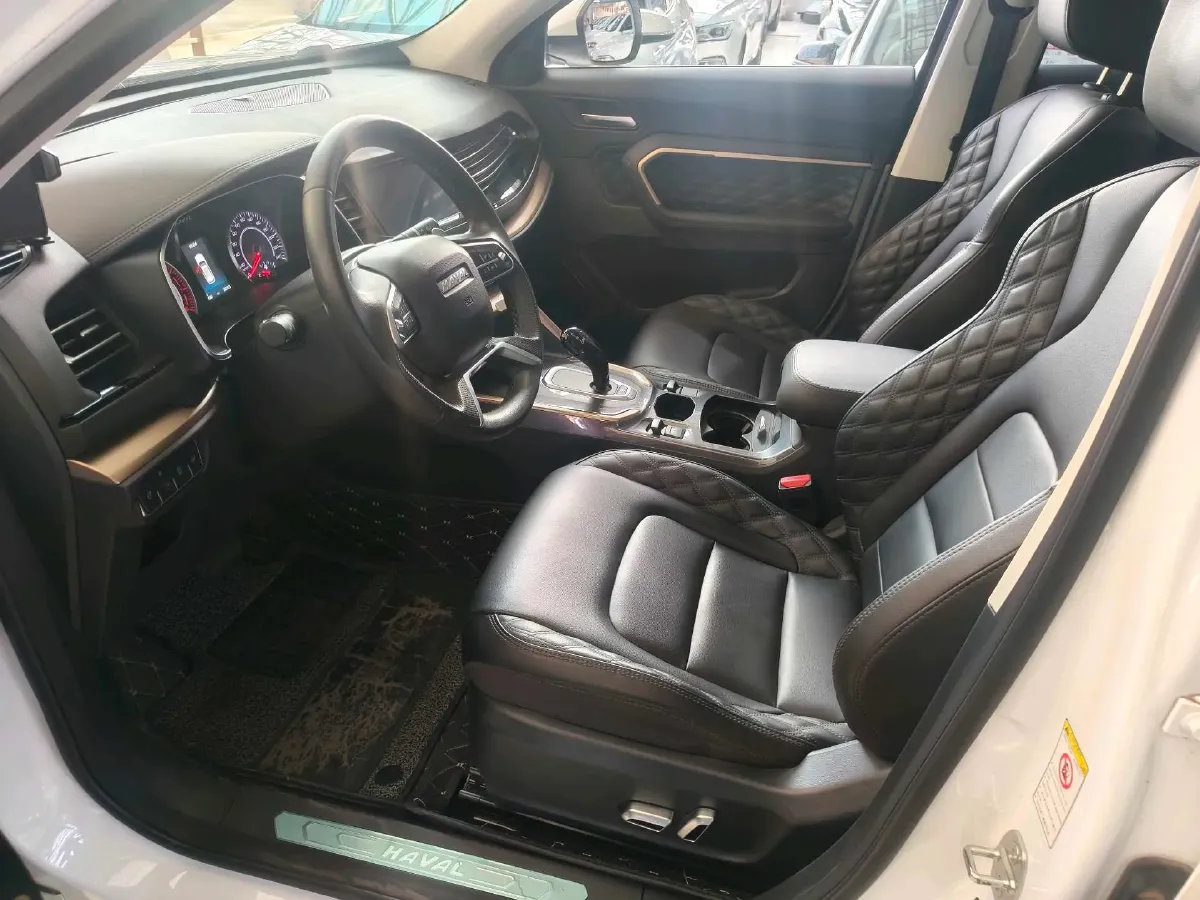 2020 Haval H6 2.0T 224HP L4 7DCT,autocango,china used car exporter,china ev exporter,chinese used car exporter,chinese used ev exporter