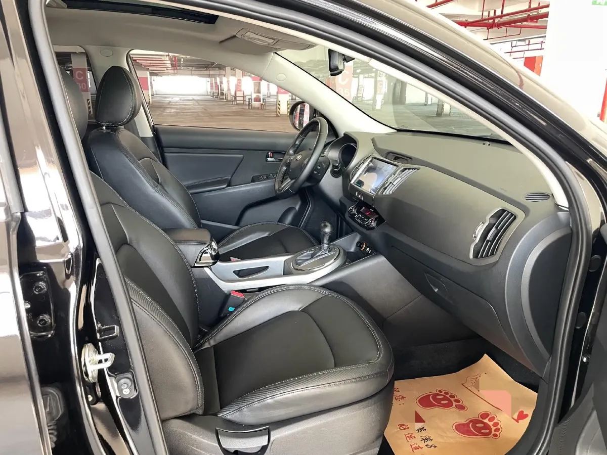 2016 Kia Sportage R 2.0L 165HP L4 6AT,autocango,china used car exporter,china ev exporter,chinese used car exporter,chinese used ev exporter