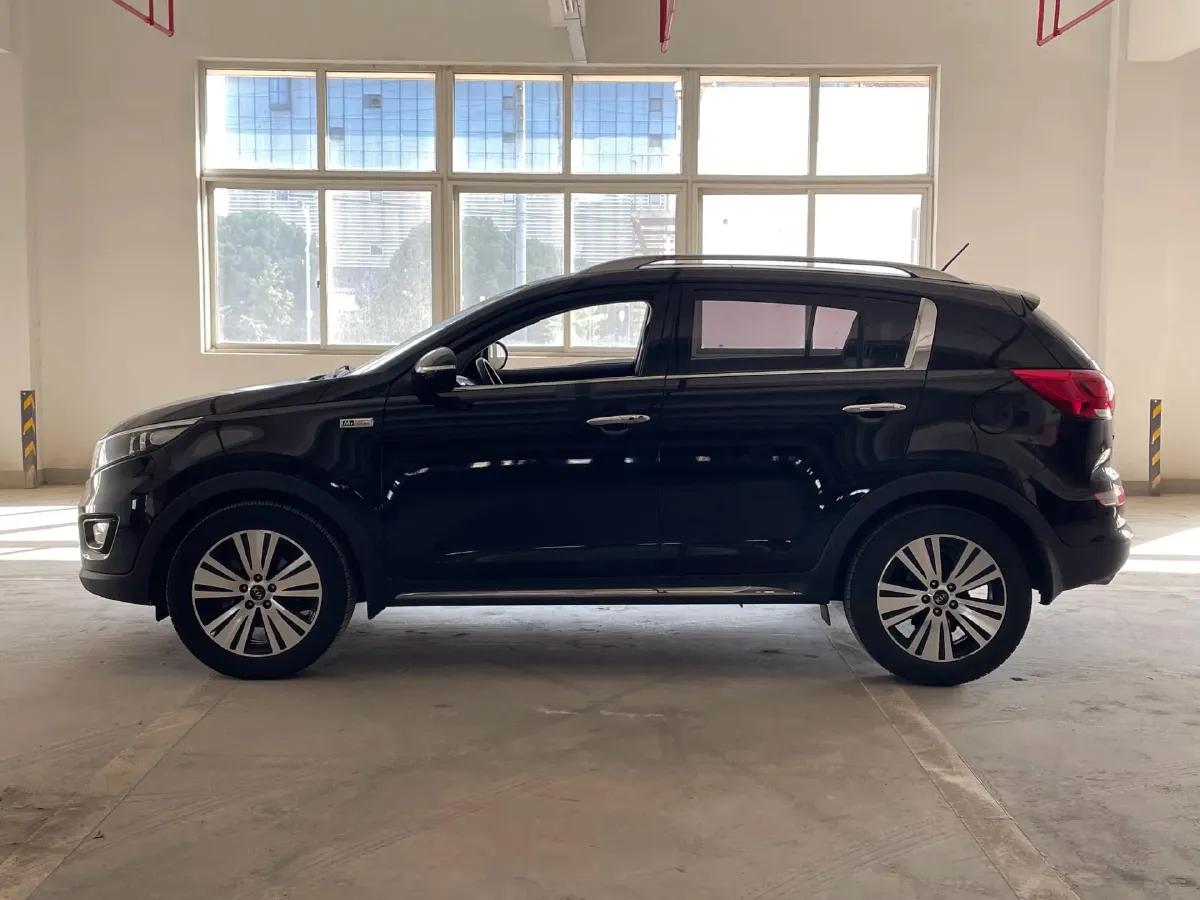 2016 Kia Sportage R 2.0L 165HP L4 6AT,autocango,china used car exporter,china ev exporter,chinese used car exporter,chinese used ev exporter